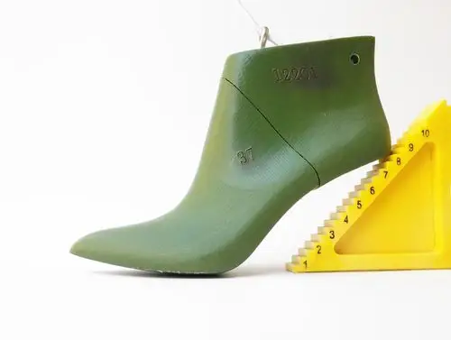 【厂家供应】新款尖头高帮高跟鞋楦,女庄塑胶靴子鞋楦头12201