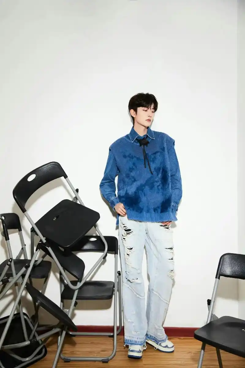 王敬轩/妖扬:《云水歌》山海捧月影,听那云水歌. 噔噔噔噔! - 抖音