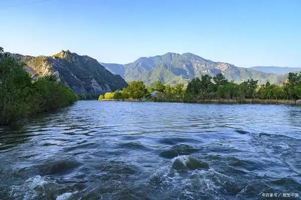 北京黄花城水长城旅游区为国家aaaa级景区,位于北京市怀柔区九渡河镇