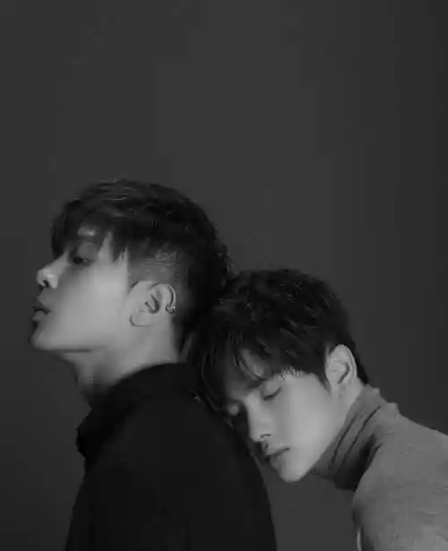 周震南马伯骞新歌强势霸榜 《整整两年了》戳心献唱