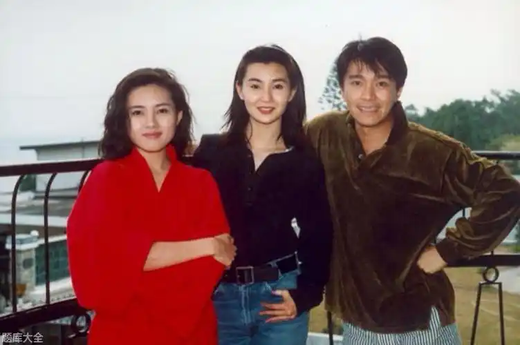 13朱茵为什么恨周星驰 解读:周星驰和朱茵的爱恨纠葛