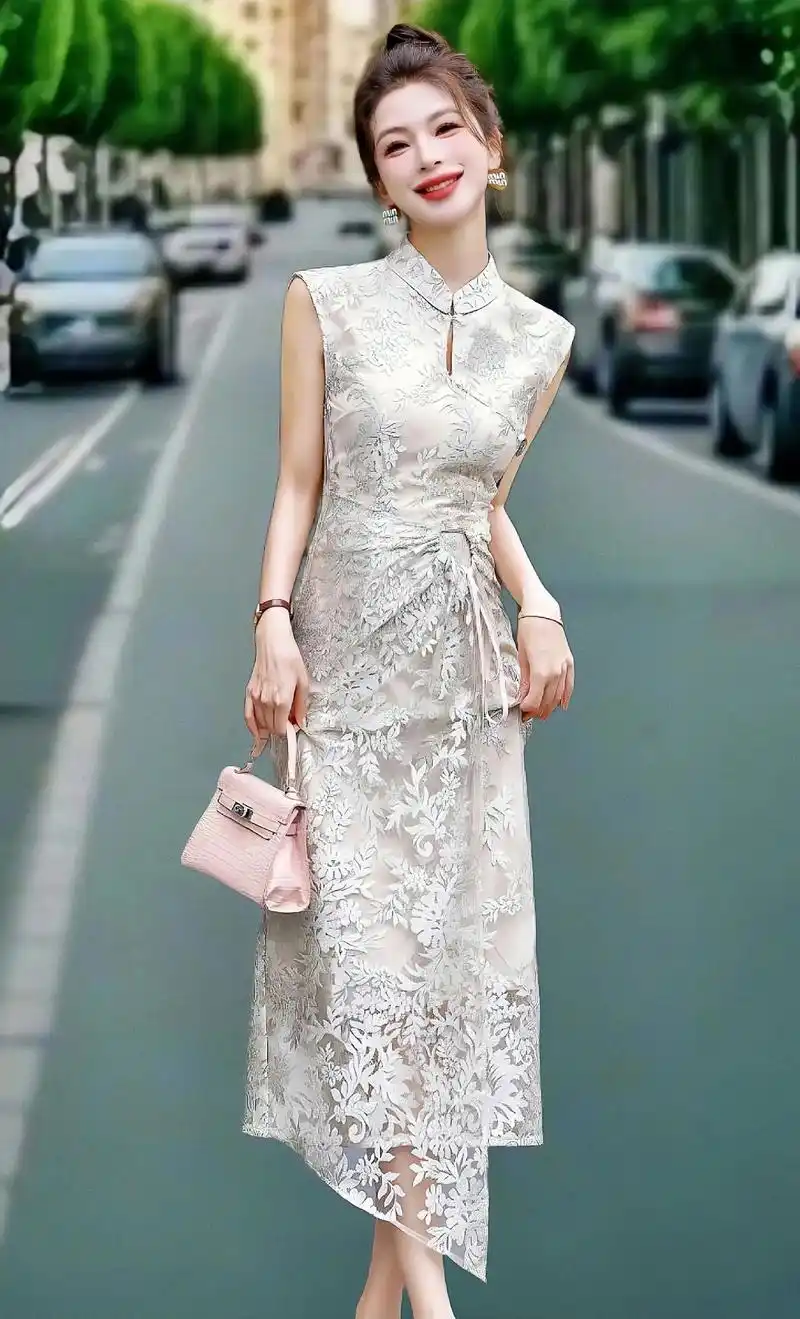 新款气质蕾丝连衣裙来了