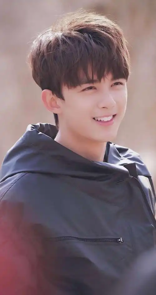 吴磊高清图片超帅