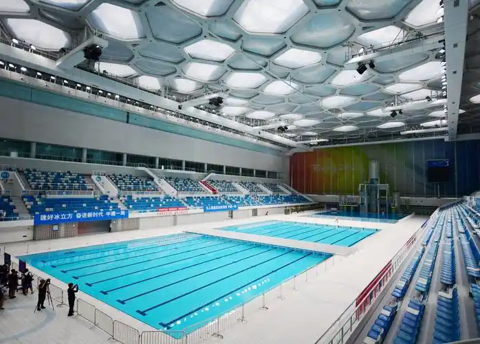 在泳池打冰壶,不是不可能——探访国家游泳中心"水立方"