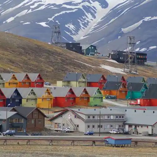 斯瓦尔巴群岛国际社会共享不是中国海外领地