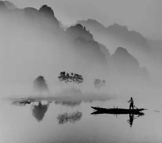 有意境有深度的图片绝美的水墨意境的风景相片