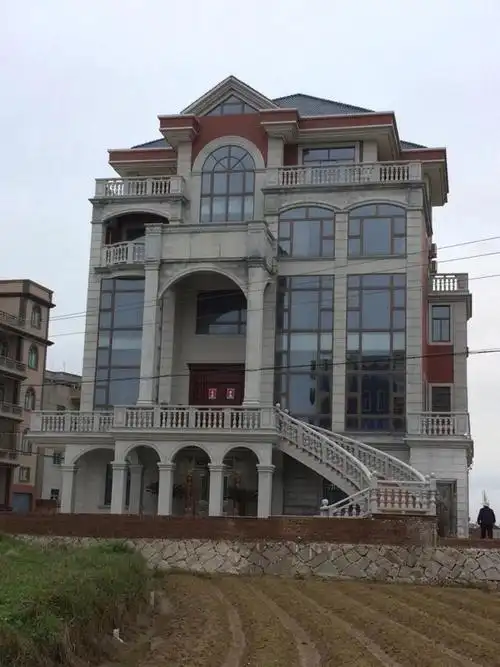 福清市豪华别墅实拍,不愧是土豪村,随便一栋都上千万