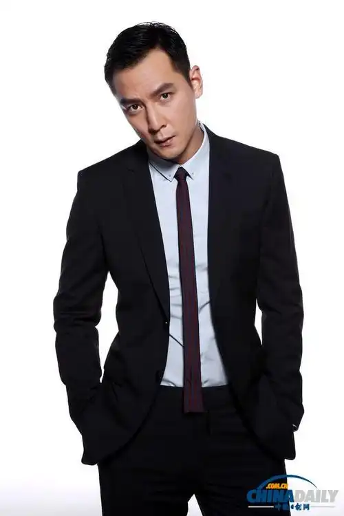 吴彦祖写真大片完美演绎熟男风范