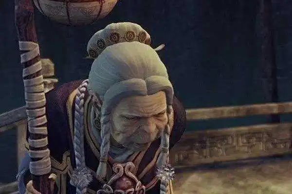 中的孟婆,看上去特别的丑,但是它是最像恐怖片中形容的孟婆