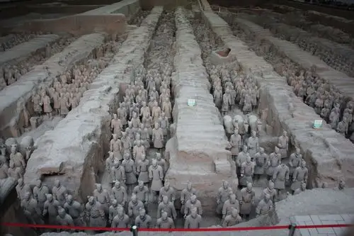 兵马俑 华清池 华山 华岳庙 温泉豪华,西安十三王朝 三日游