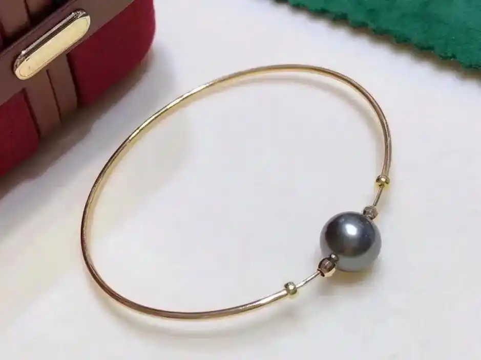 18k大溪地黑珍珠手镯 天然色大溪地黑珍