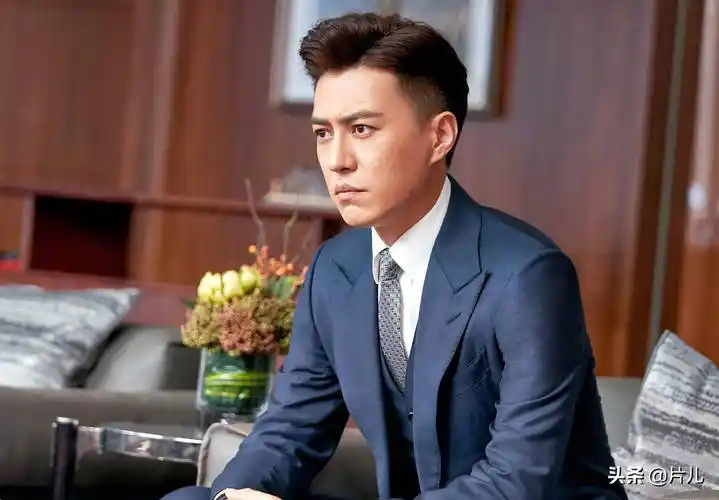 六旬大妈被曝迷恋"假靳东"后,靳东工作室首次出面回应_形象_声明_偶像