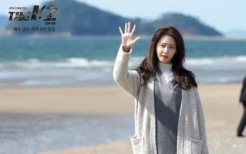 《thek2》林允儿唯美剧照图片桌面壁纸高清大图预览1920x1200_日韩