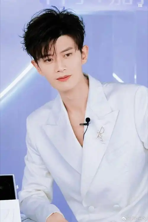 任嘉伦流水迢迢##任嘉伦烈焰##任嘉伦无忧渡##欧诗漫品牌代言人