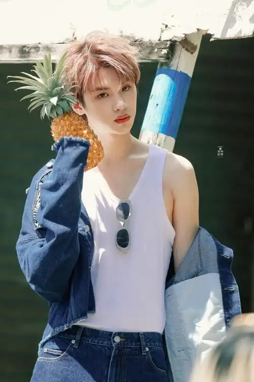 justin黄明昊0219生日快乐