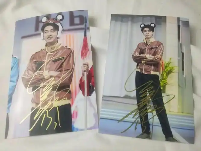 老秦你好星期六签名照#秦霄贤  #德云社秦霄贤