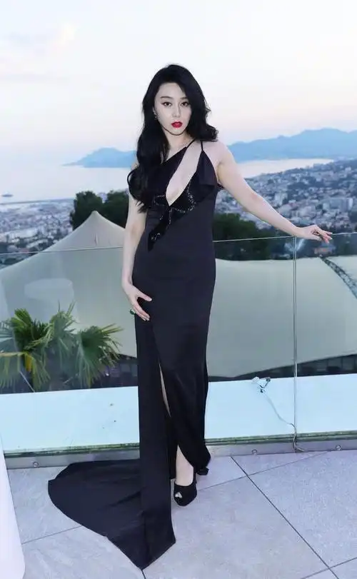 范冰冰在戛纳有多猛不分昼夜连换16套精修美上天生图像李晨