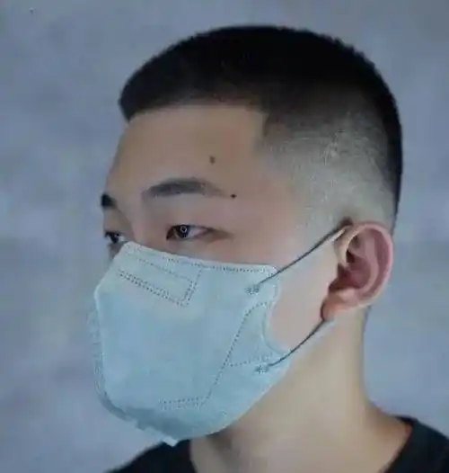 自带增高效果的男生发型_短发_男士们_造型