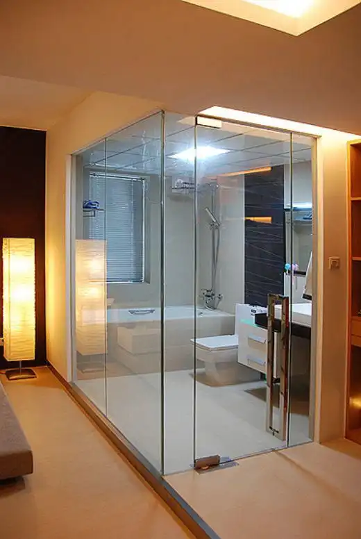 主卧的卫生间用透明的玻璃你们能接受吗