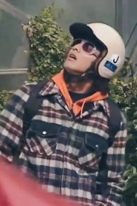 王一博和木村拓哉都爱,聊聊最近掀起的这阵"头盔热".