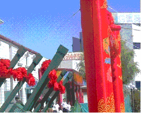 三送十响大礼炮,庆典鸣放庆寿诞. 四送社区舞狮队,欢歌热舞你买单!