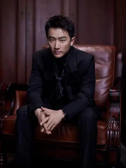 黄轩超话90#平遥国际电影展#@黄轩的微博作为罗伯托·罗西里尼荣誉