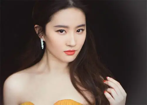 刘亦菲被群嘲?鹿晗保护家庭?杨超越未来发展?赖雨蒙被力捧?