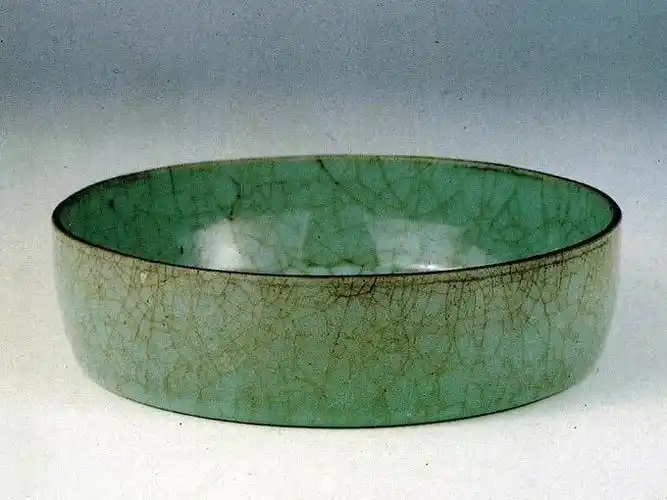 最高等级的宋官窑青瓷--台北故宫博物院_瓷器