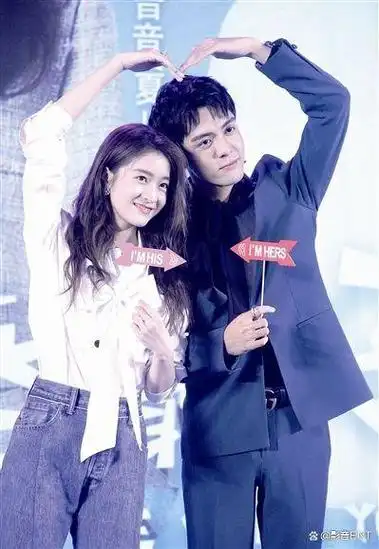 张雪迎曾经是曾舜晞的绯闻女朋友之一,两人一起合作过《青春最好时》