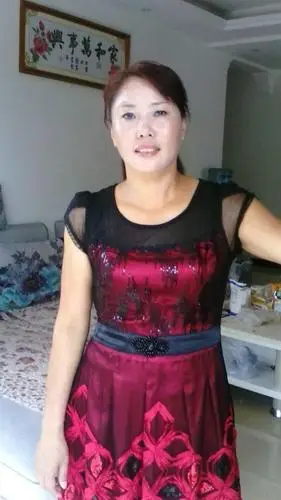 45岁离异女征婚照片(id:70516345)_四川资阳征婚交友_珍爱网