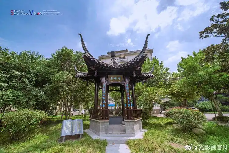 校园景致扬州大学瘦西湖校区荔枝新闻扬州大学扬州大学坐