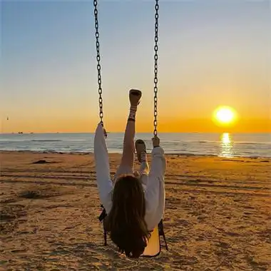 女生头像|氛围感复古文艺风的微信女头 高级感满满的清新女生头像