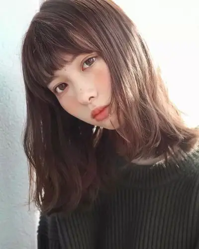 跟着日本小姐姐做这些发型能让你在冬季美上天