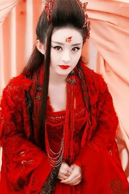 影视剧中黑化角色,赵丽颖妖娆李沁美艳她最可怜