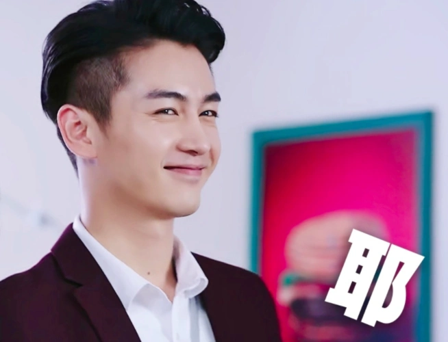 陈晓回复粉丝评论,戳中无数网友笑点,他有当一名谐星的潜质?