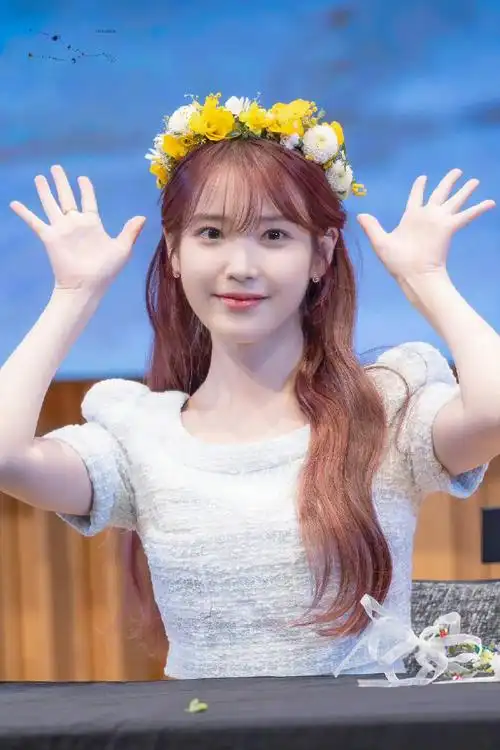 iu李知恩真的好可爱