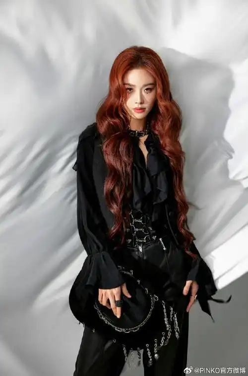 pinko星光#演员,歌手@喻言_yuyan身着pinko fw23 dress to impress