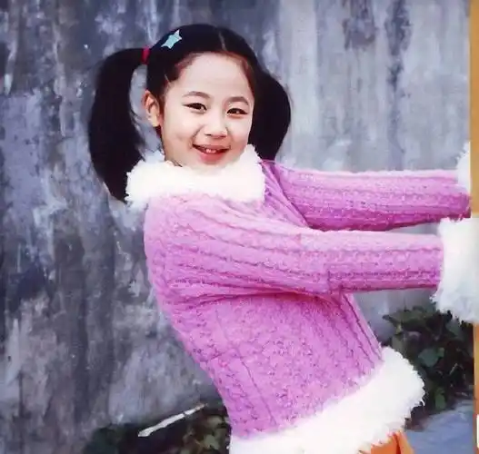 这个陪我们长大的女孩已经美美的步入了三十代#杨紫1106生日快乐