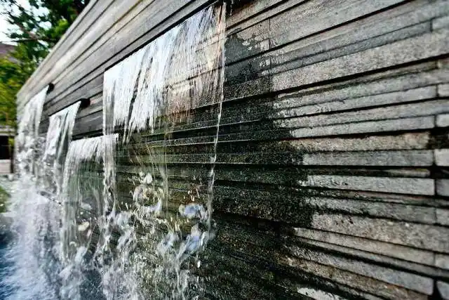 18种创意庭院"水景墙"设计,想让庭院别出心裁,就建个水景墙吧|水池