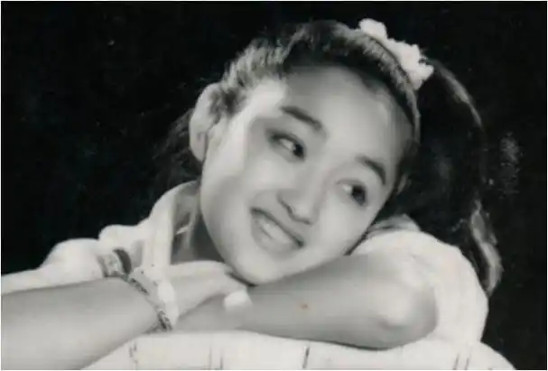 情迷赖文峰,杨钰莹为爱舍弃光明前程,现今是否后悔莫及?