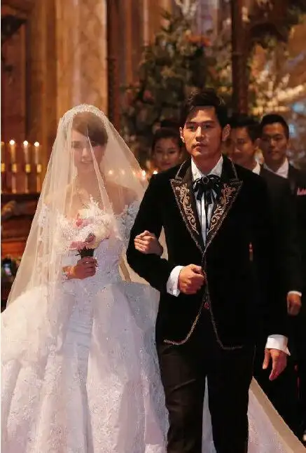 周杰伦和昆凌婚礼(资料图)