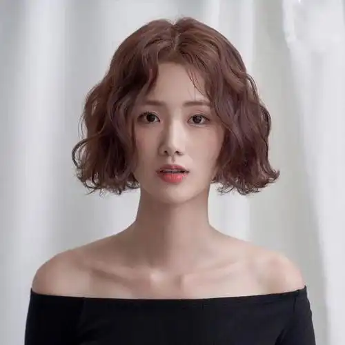 2020最火短发减龄发型2020最洋气的减龄发型