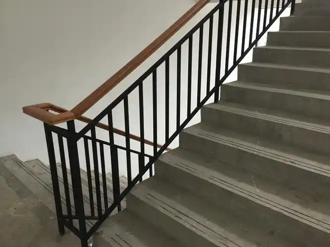 楼梯栏杆