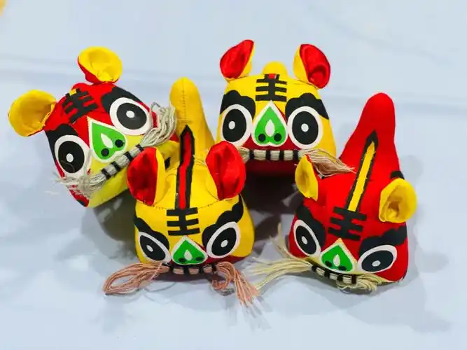 非遗文化布老虎