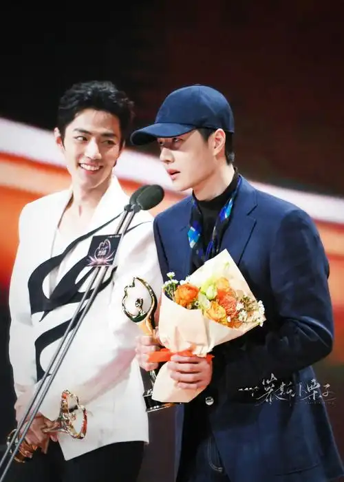 与王一博肖战共赴微博之夜##王一博今天也很酷##13