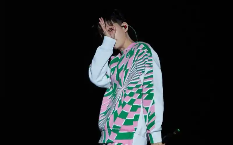 【刘逸云amber liu】arcn直拍 | 新鲜的neon宝来咯!