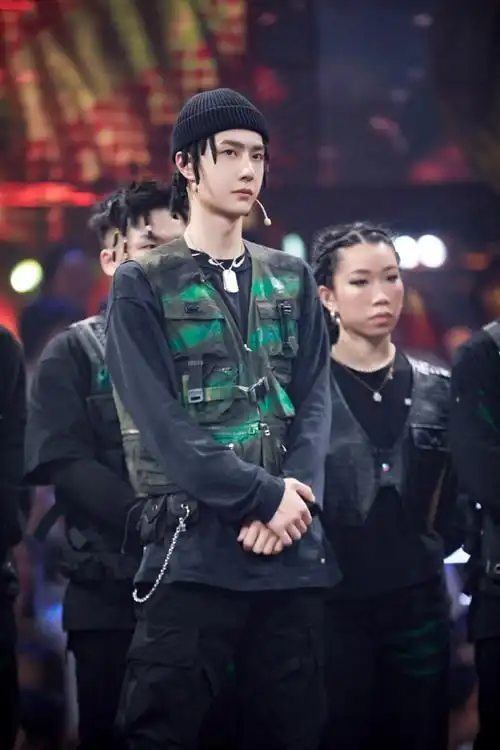 王一博这就是街舞3##王一博所在即舞台