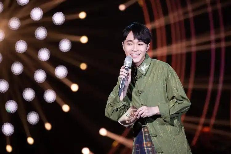 吴青峰 歌手 蜂鸟