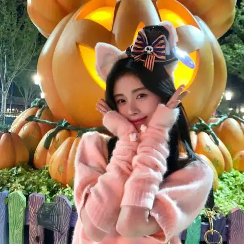 小红书传载需标明出处哦,自用随意#鞠婧祎  #头像  #女生头像