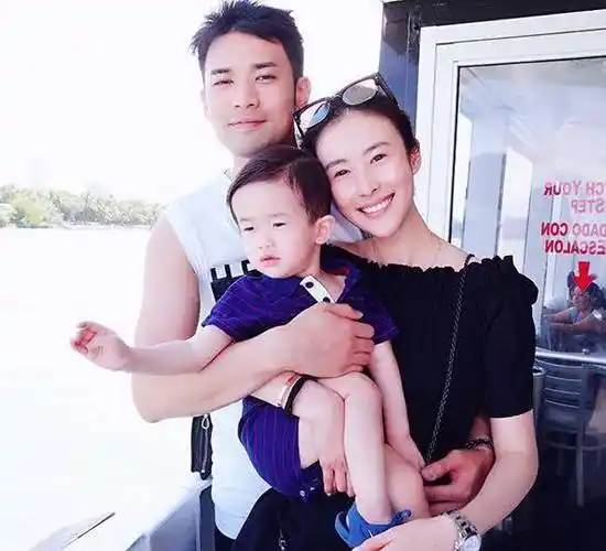 今33岁现状如何_生活_张博_翟凌